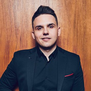 Николай Бределев